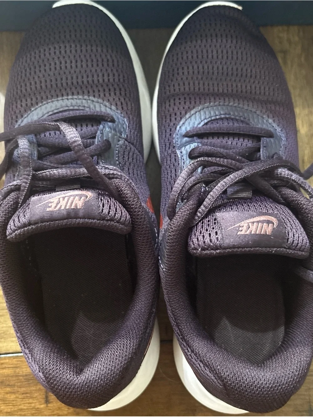 Nike Tanjun Womens 6 Black Bronze White Running Shoes Sneaker 812655-601
